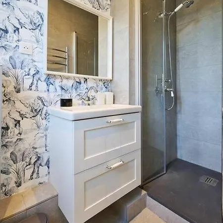 Luxe Et 5* - Elysees - 8eme Arrondissement